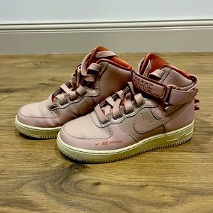 Nike Women’s Air Force size 8
